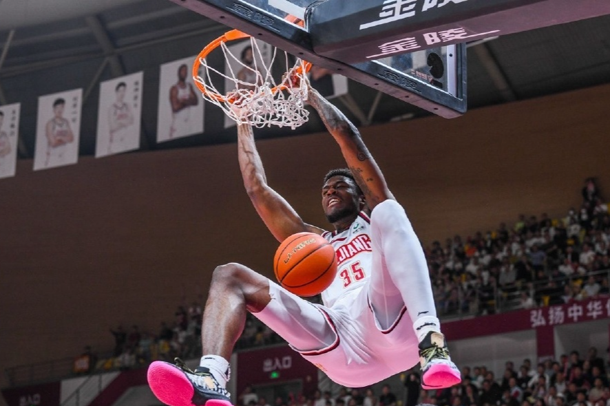 英雄联盟投注-关于风云突变罗马关键时刻复出首秀，CBA常规赛版图或变，震撼外界，阵容厚度经受考验的信息