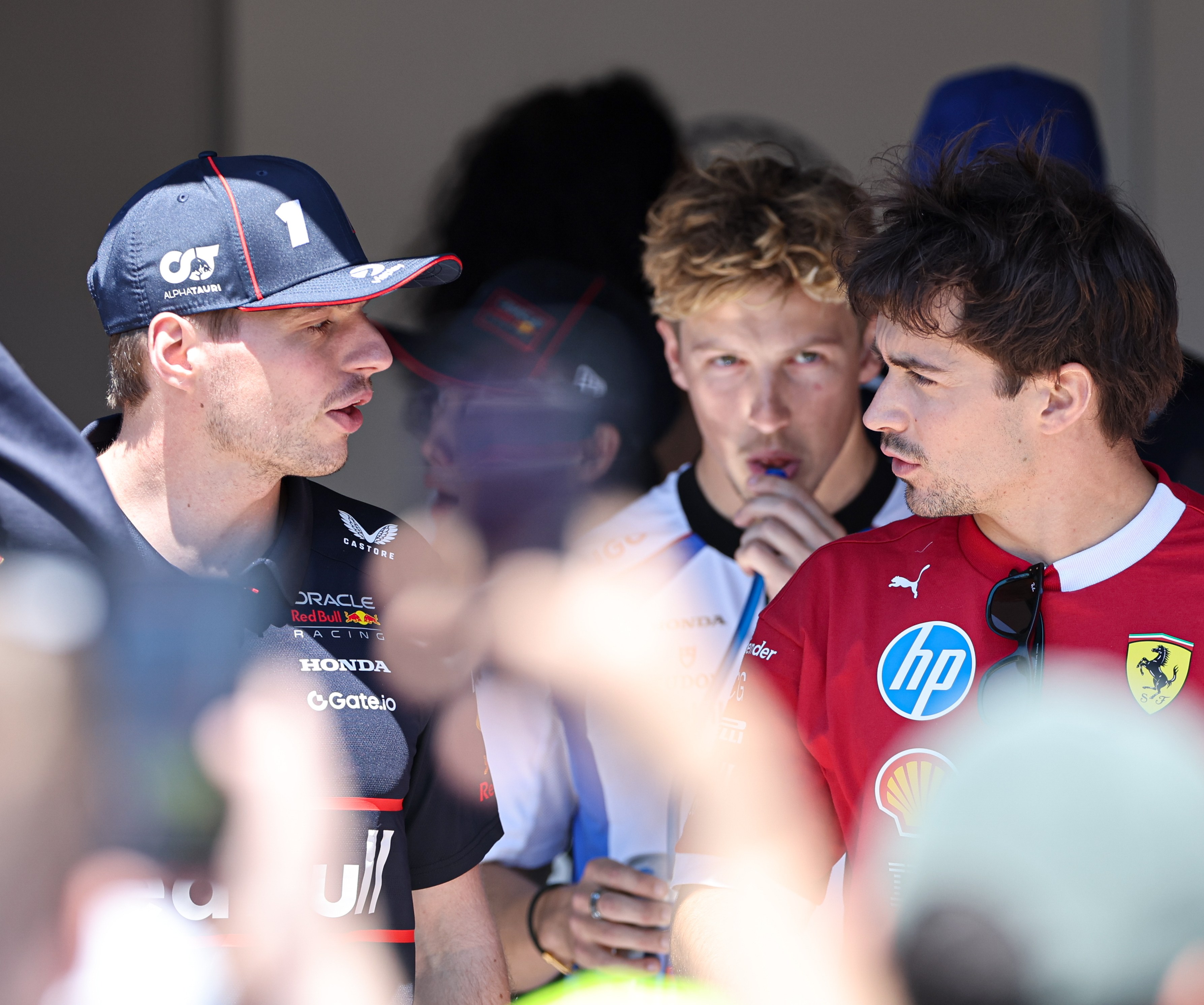 英雄联盟2025总决赛-转折点塞维利亚外线爆发；国王杯国际比赛日攻防权衡；媒体盛赞；身体对抗强度拉满的简单介绍