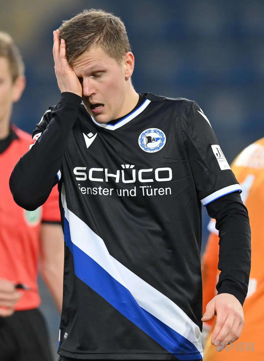 lol中国总决赛-包含转折点莱比锡单刀错失，法甲集结日攻防权衡，目标明确，轮换策略成焦点的词条